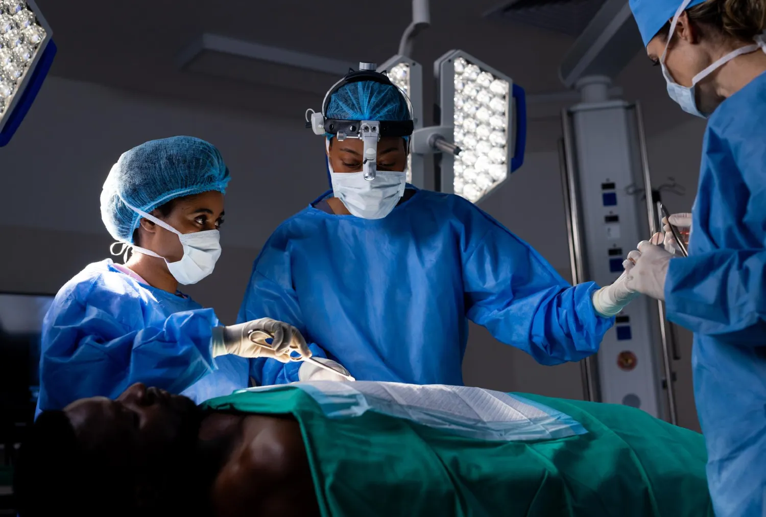 Blog Image - Difference Between Angioplasty and Bypass Surgery Explained